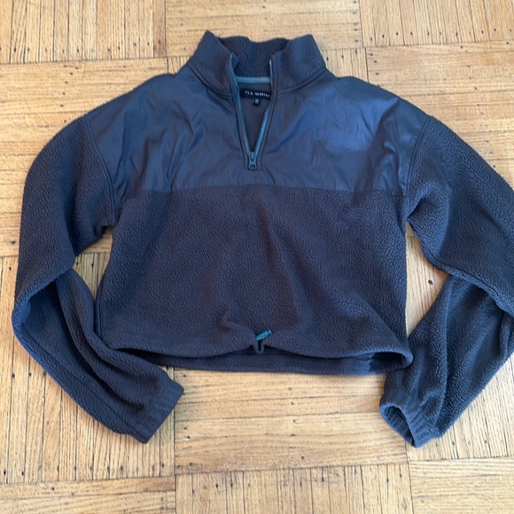 Drawstring LA hearts cropped pull over - Picture 1 of 3